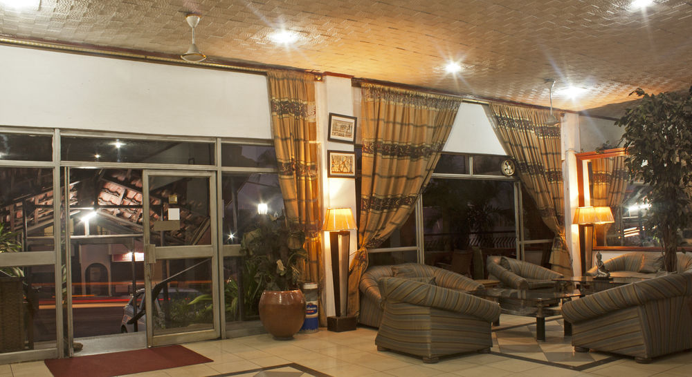 Niagara Hotel Accra Esterno foto